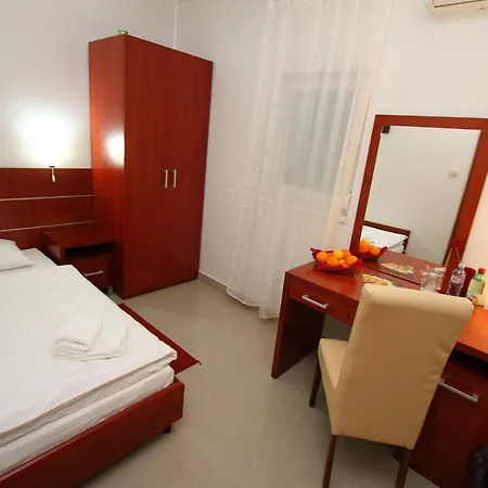 Guesthouse Villa Inn Гостевой дом Суботица