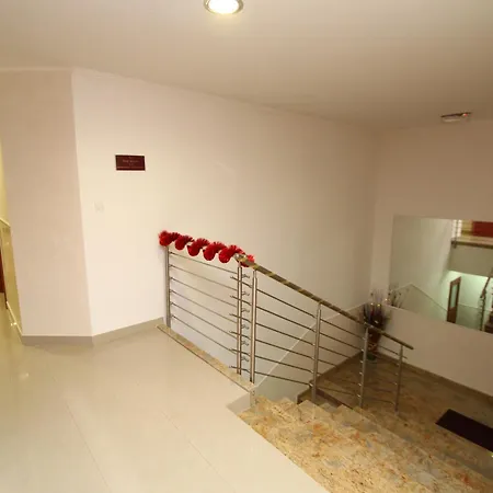 Guesthouse Villa Inn 4* Суботица