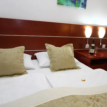 Гостевой дом Guesthouse Villa Inn Суботица